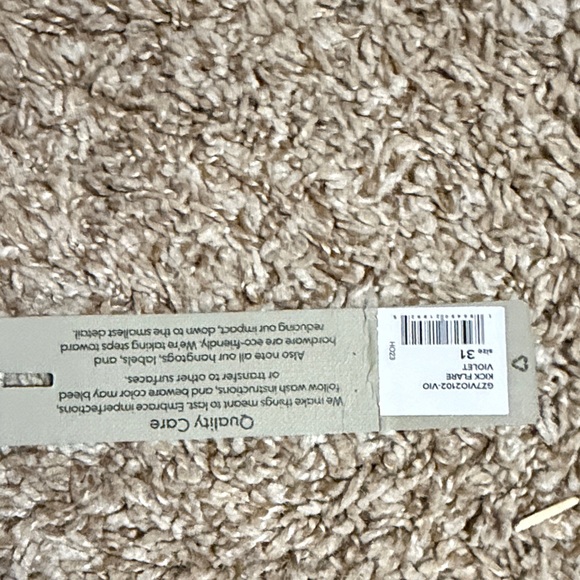 NWT Hudson Walker Kick Flare Boot Cut Jeans in Violet - Picture 9 of 13